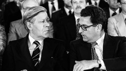 Helmut Schmidt und Gerhart-Rudolf Baum 