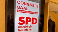 Anzeige des Congress Saals zum SPD-Parteikonvent.