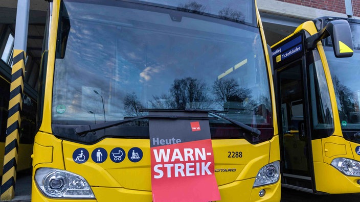 Der Bus bleibt stehen: Warnstreik 