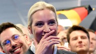 Alice Weidel freut sich über die Wahlergebnisse der AfD