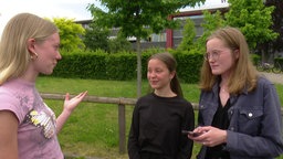 Die Abiturientinnen, die den Abiball des Lemgoer Gymnasiums retten wollen.