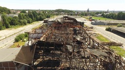 Zerstörte Werkshalle