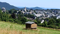 Die Stadt Winterberg von oben