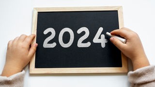 Symbolbild zum Thema Jahresbeginn, Jahreswechsel, Jahreszahl 2024 