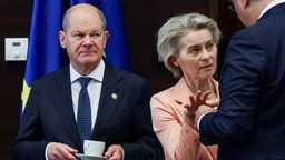 Olaf Scholz und Ursula von der Leyen