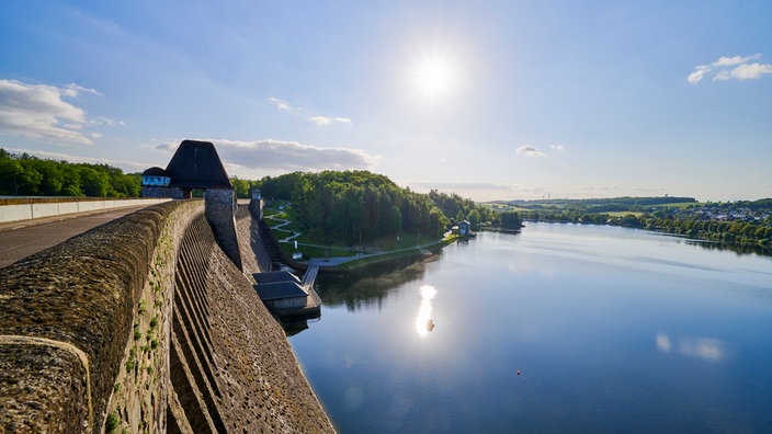 Möhnesee: Staumauer