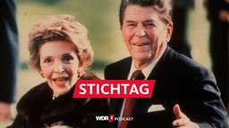 First Lady Nancy Reagan mit US-Präsident Ronald Reagan 1986 bei Spaziergang