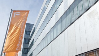 Campusgebäude der Folkwang Universität der Künste auf dem Gelände Zeche Zollverein in Essen.