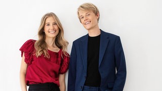 Das Klavierduo Neeb im Porträt: Links Sophie Neeb und rechts Vincent Neeb.