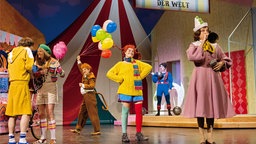 "Pippi Langstrumpf" am Theater Bielefeld mit einem Bühnenbild von Marvin Ott.