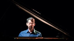 Pianist Fred Hersch