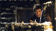 Cliff Richard 1988 beim Video-Shoot zu "Mistletoe and Wine"