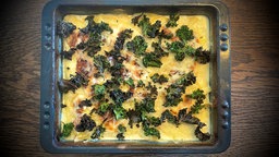 Kartoffelgratin mit geröstetem Grünkohlblättern