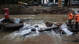 Überflutete Straße 2021 in Bad Münstereifel