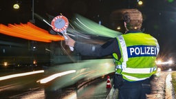 Symbolbild: Polizei bei Kontrollen an der Grenze (Frankfurt/Oder, 2024).