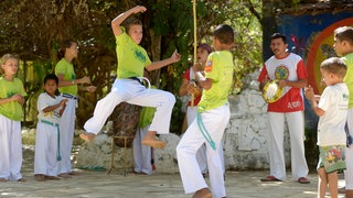 Jugendliche beim Capoeira-Unterricht in Crato, Bundesstaat Ceará in Brasilien