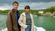 Filmszene aus dem Krimi: "Dunkle Wasser" mit Christoph Luser und Salka Weber