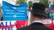 Pro-Israel-Aktivisten demonstrieren gegen Israel-Hass und Antisemitismus