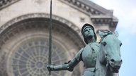 Saint Augustin Kirche, Statue von Jeanne d´Arc