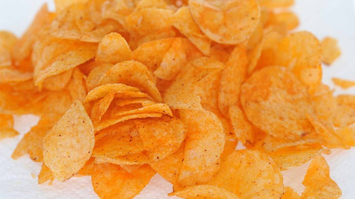 Kartoffelchips mit Paprika