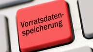 Rote Taste einer Computertastatur mit der Aufschrift Vorratsdatenspeicherung