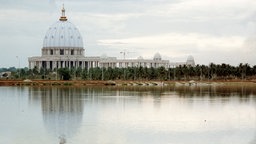 Kathedrale "Unserer Lieben Frau des Friedens"