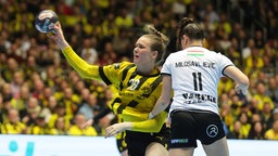 Emma Olsson (Borussia Dortmund) 2023 beim Rekordspiel in der Westfalenhalle.