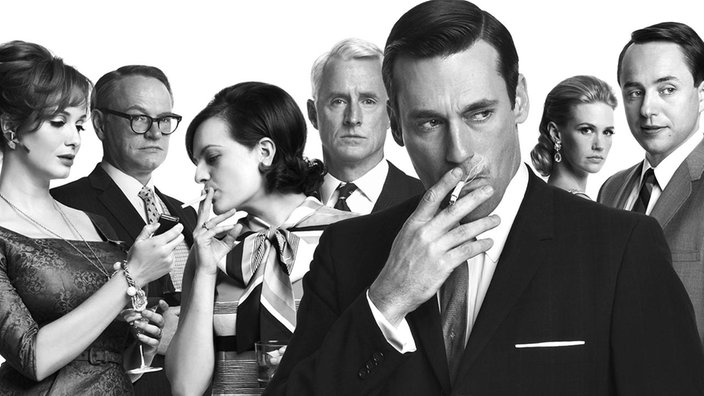 Joan Harris (Christina Hendricks), Lane Pryce (Jared Harris), Peggy Olson (Elisabeth Moss), Roger Sterling (John Slattery), Don Draper (Jon Hamm), Betty Francis (January Jones), Pete Campbell (Vincent Kartheiser) - Mad Men - Season 5 - Gallery