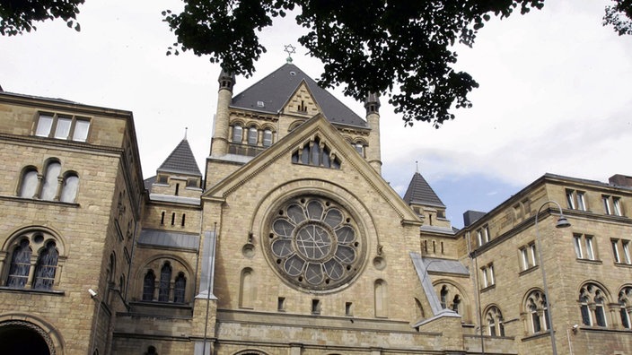 Die nach dem Nationalsozialismus wiedererrichtete Kölner Synagoge an der Roonstraße (Aufnahme von 2005)