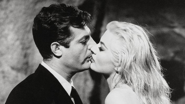 Marcello Mastroianni und Anita Ekberg im Film Dolce Vita