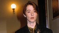 Suzanne Vega 1990