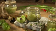 Das Gericht Salsa Verde aus Tomatillos ist ein mexikanischer Klassiker.