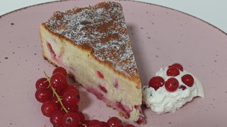 ein Stück Johannisbeerkuchen