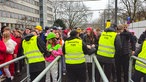 Zugangskontrollen an Karneval im Zülpicher Viertel 