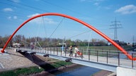 Bogenbrücke über die Emscher auf der ehemaligen Zeche Nordstern, 1997